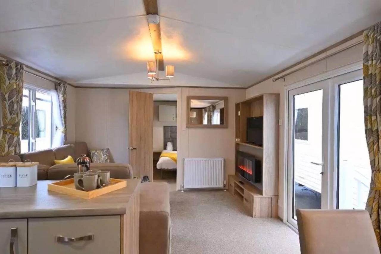 Rohannah Static Caravan Fantastic Family And Friends Holiday Appartement East Mersea Buitenkant foto